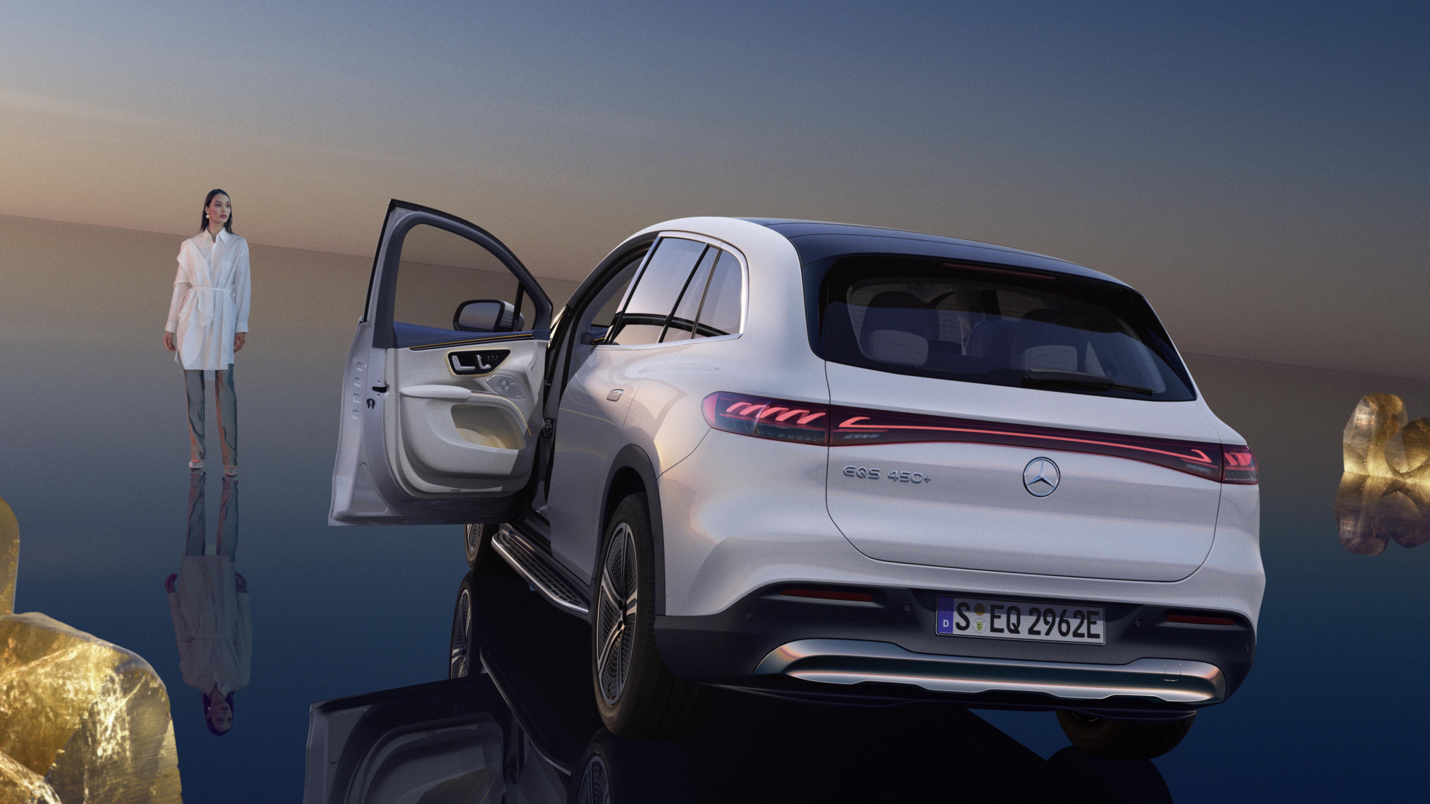 Mercedes-Benz EQS SUV